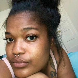 Meet your Posher, Fatima